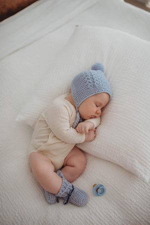 Merino Wool Bonnet & Booties | Snuggle Hunny Kids